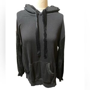 Wit & Wisdom Velour Pullover Hoodie Black, Size Large